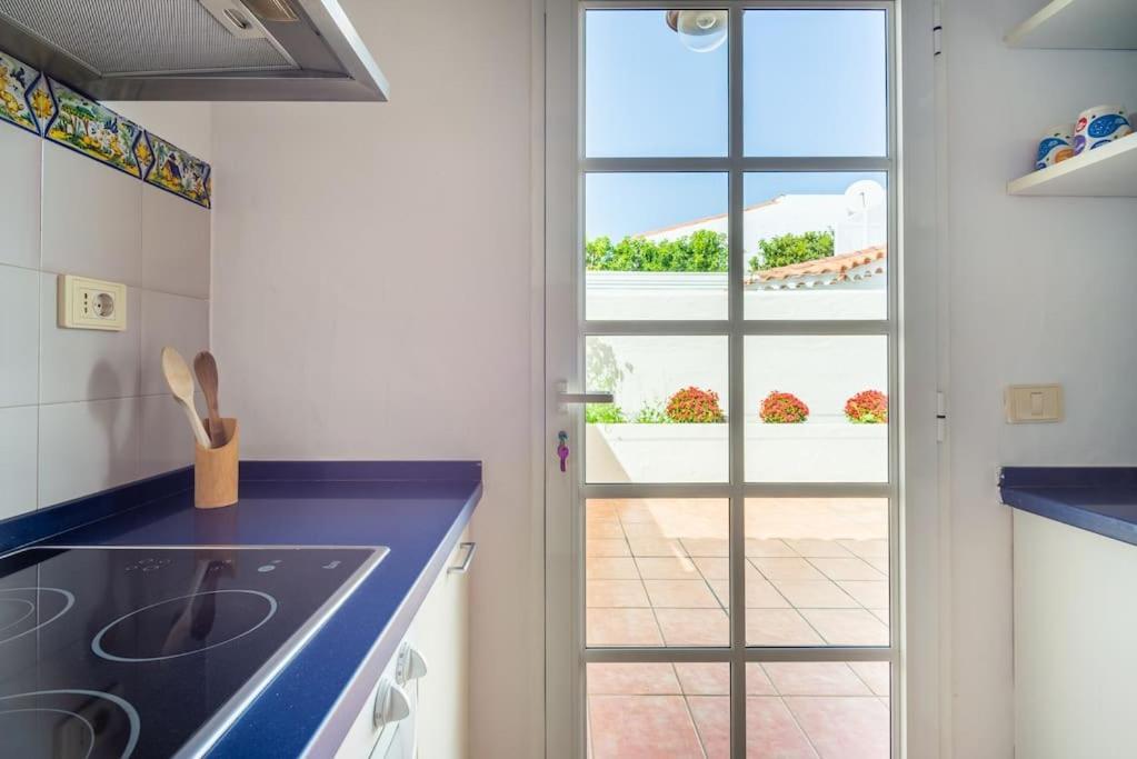 Fabulous , Wifi, Swimming Pool And Holiday home