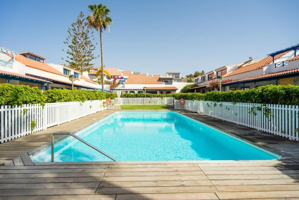 Fabulous , Wifi, Swimming Pool And Holiday home *